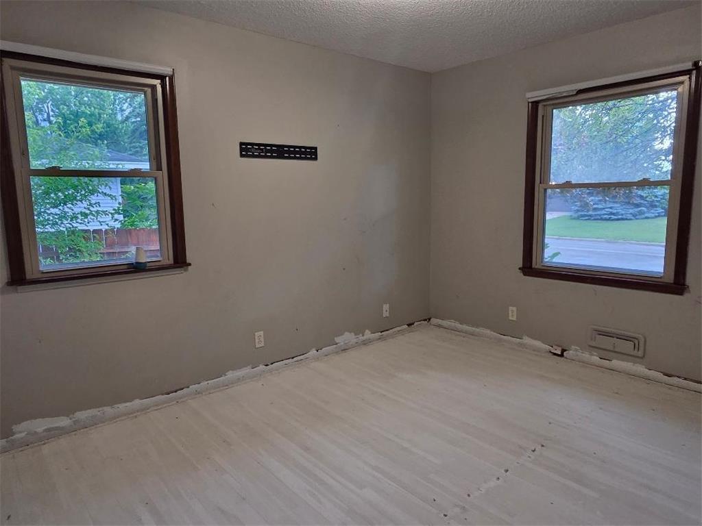 6413 Toledo Avenue N Brooklyn Center MN 55429 7097268 image16