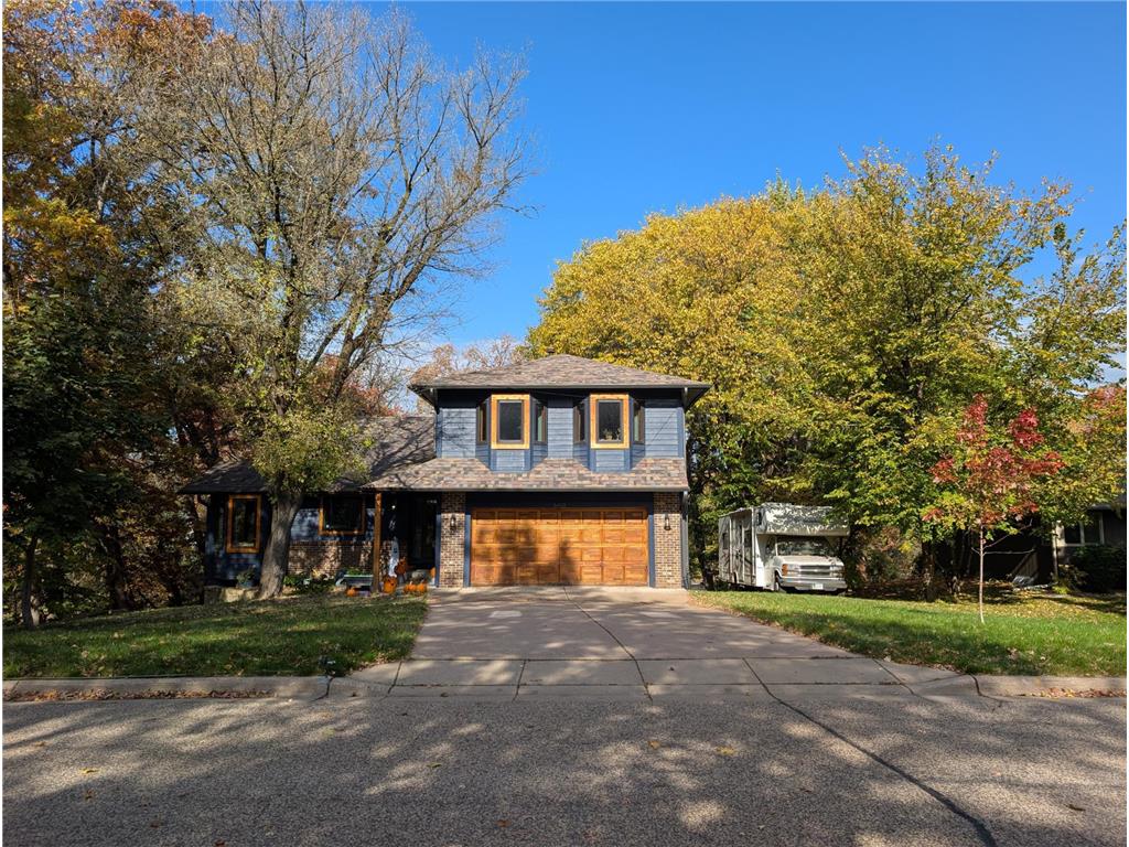 6418 25th Street N Oakdale MN 55128 6826425 image1