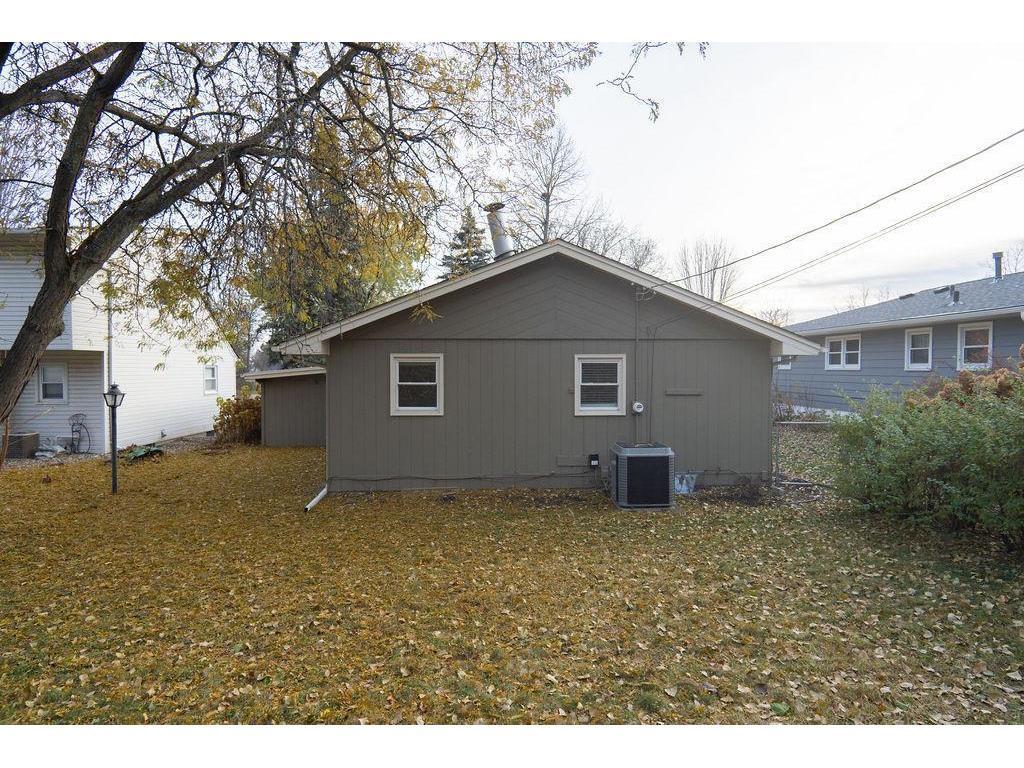 6418 Knoll St N Golden Valley MN 55427 7109289 image20