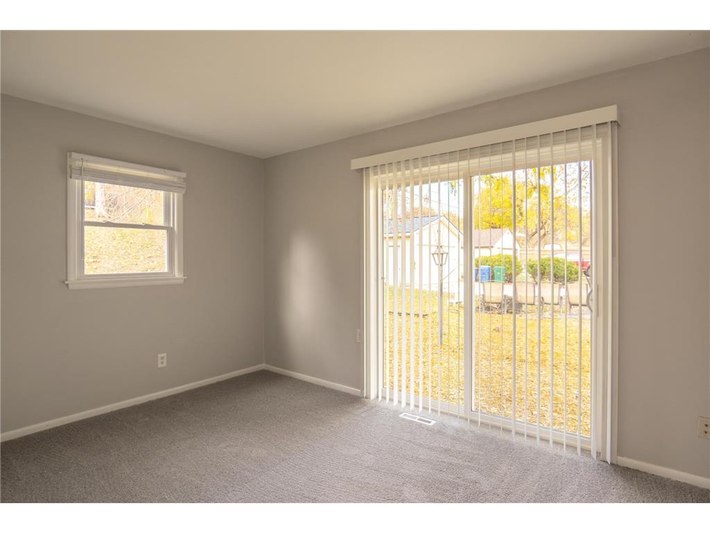 6418 Knoll Street N Golden Valley MN 55427 7093143 image10