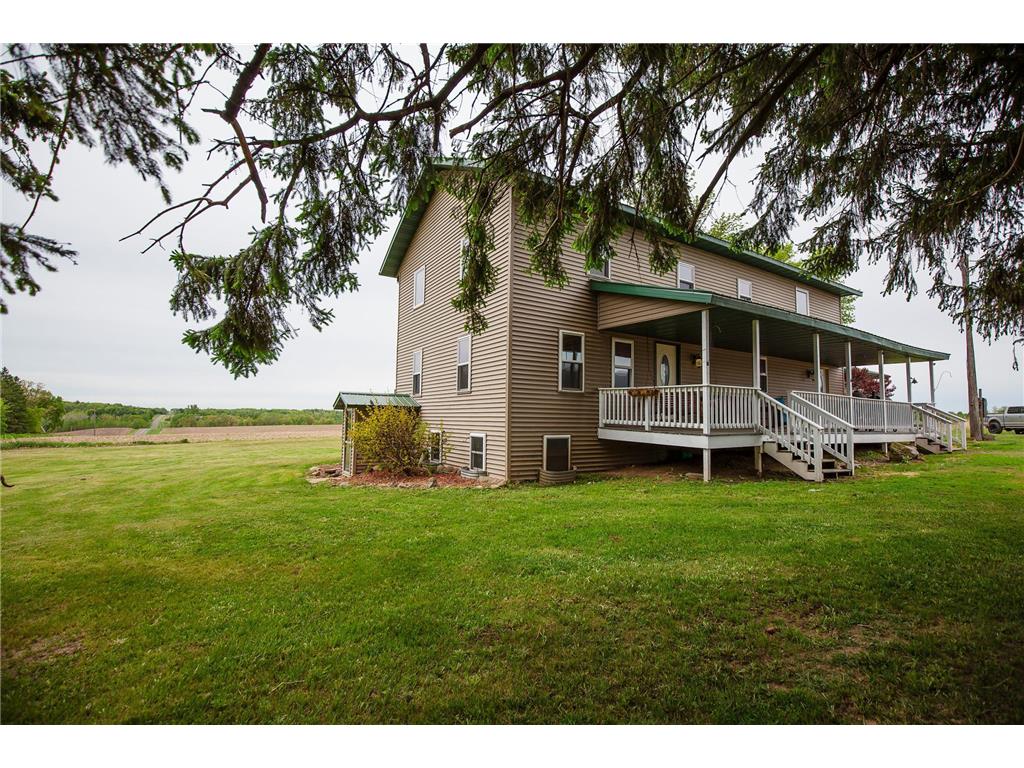 642 4th Street Turtle Lake WI 54004 6725090 image1