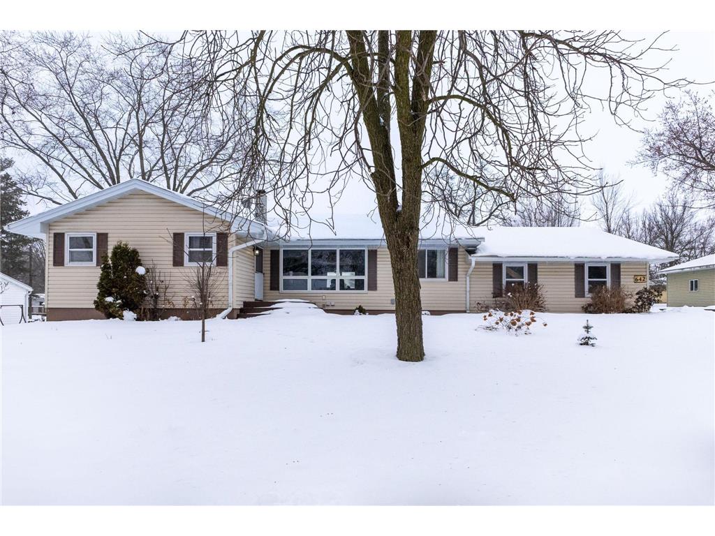 642 E 6th Street Owen WI 54460 6782661 image1