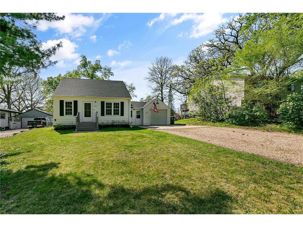 642 Goodwin Avenue N Oakdale MN 55128 6718099 image1