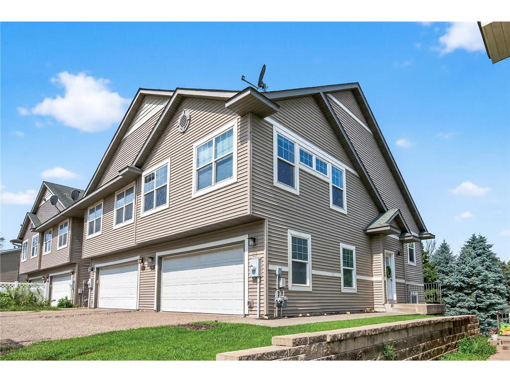 642 Pleasant Drive Hastings MN 55033 6752453 image1