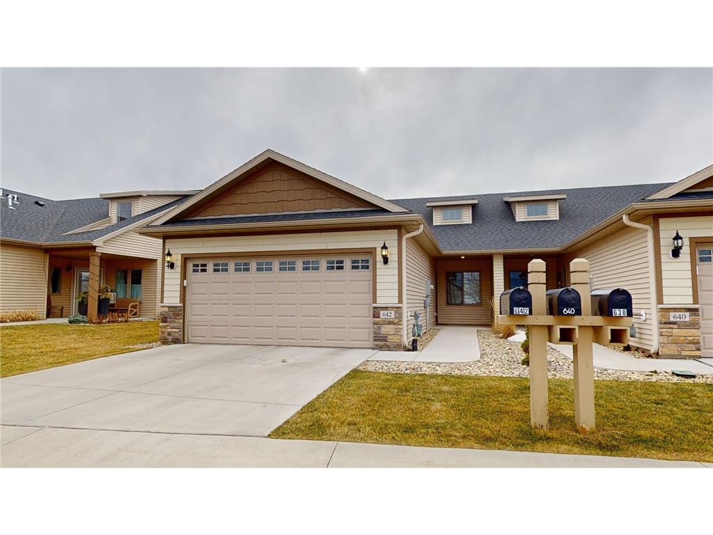 642 Shardlow Place NE Byron MN 55920 6510645 image1
