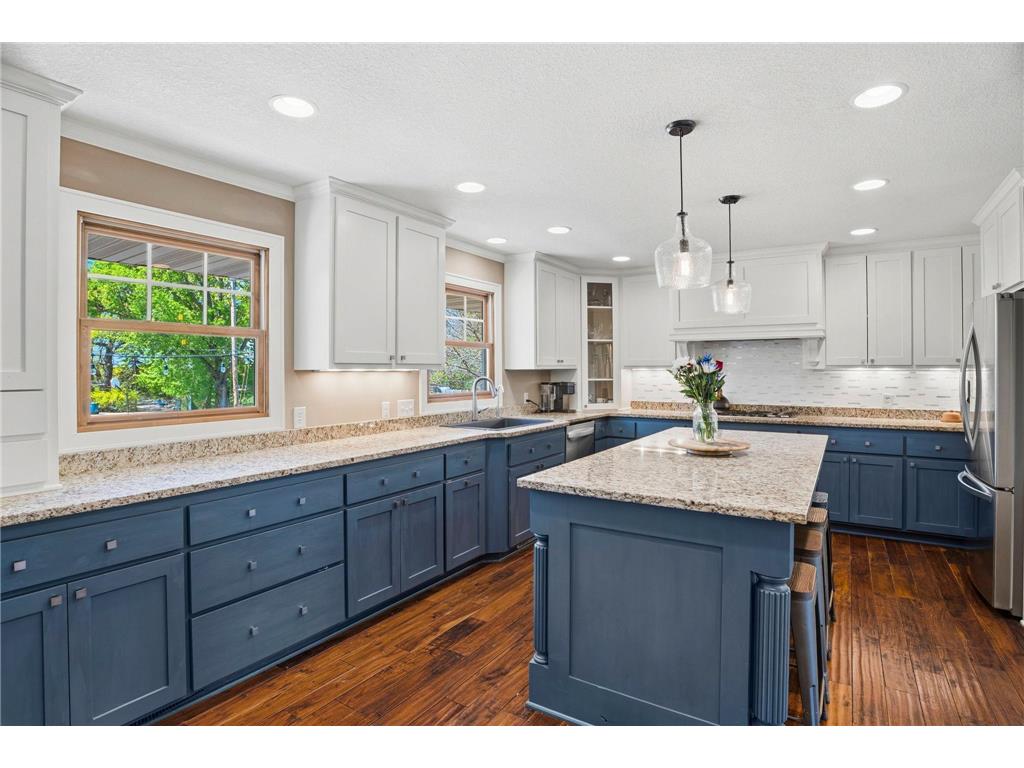 6420 Bluff Drive Bloomington MN 55438 7023961 image10
