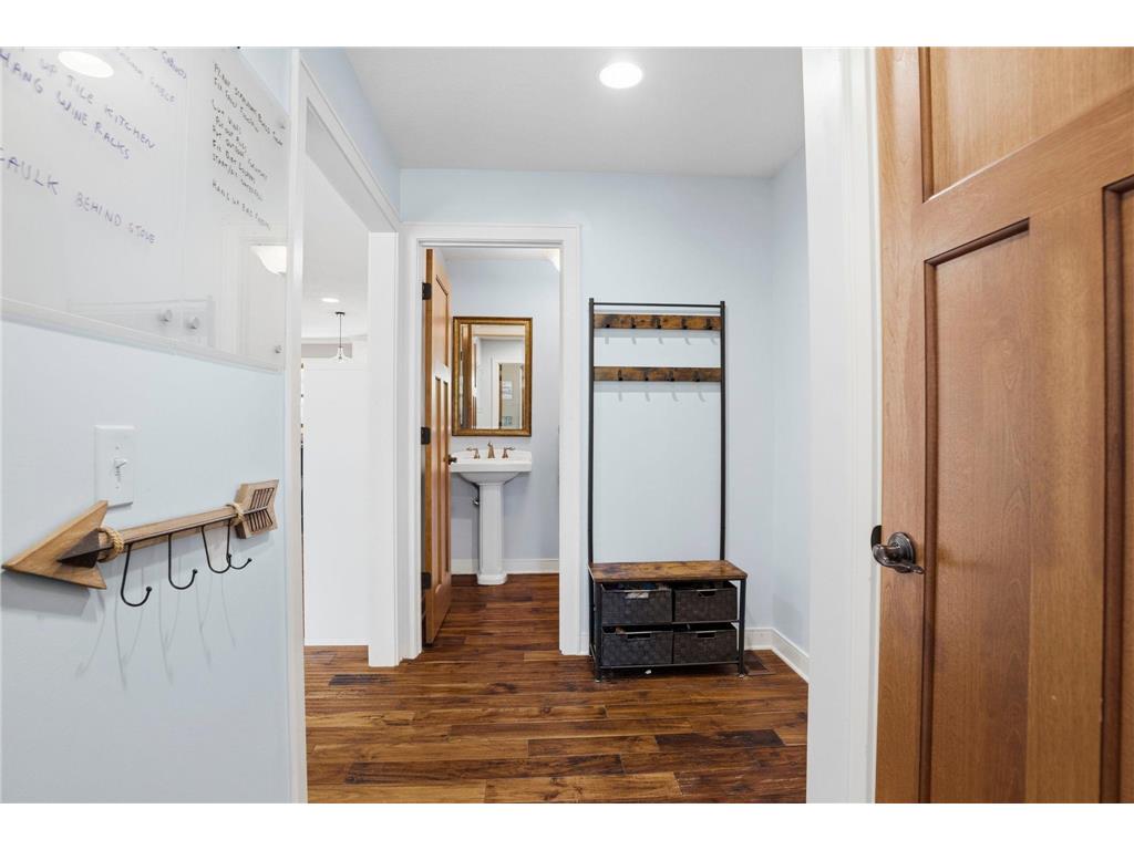 6420 Bluff Drive Bloomington MN 55438 7023961 image24