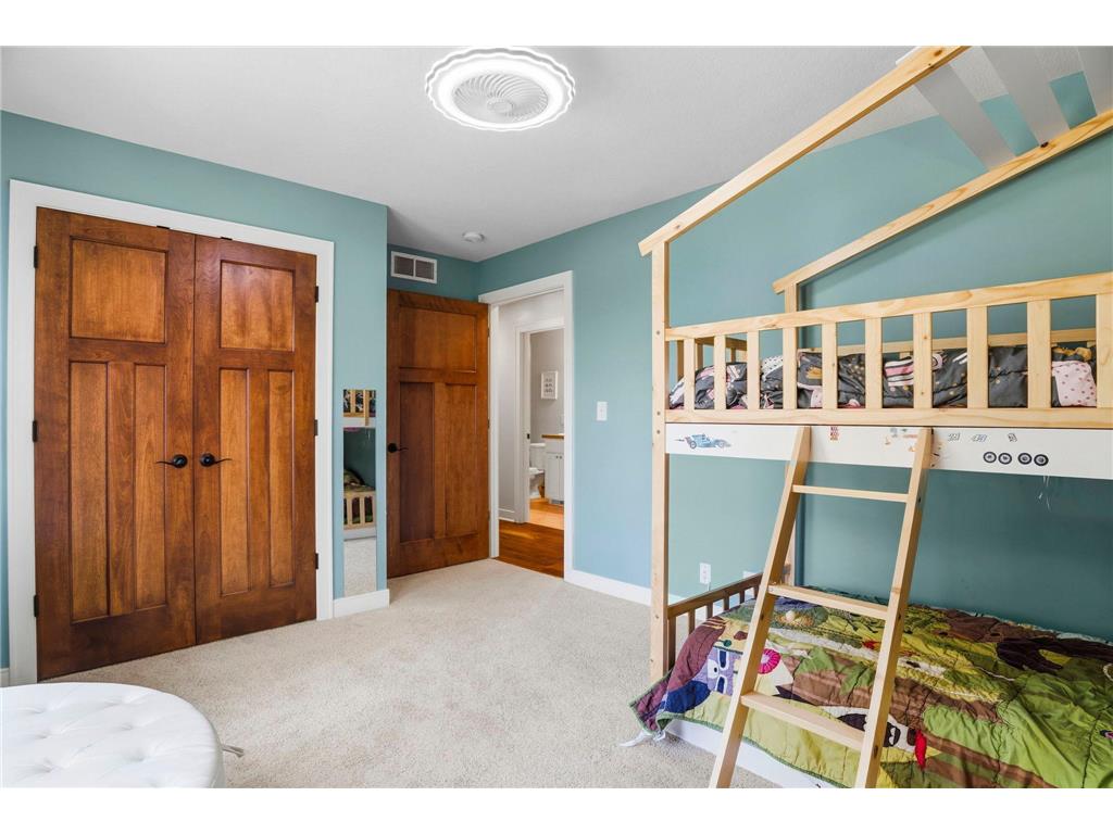 6420 Bluff Drive Bloomington MN 55438 7023961 image31