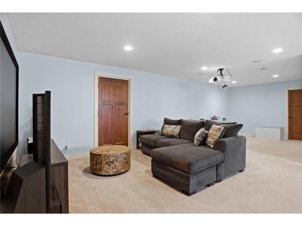 6420 Bluff Drive Bloomington MN 55438 7023961 image38