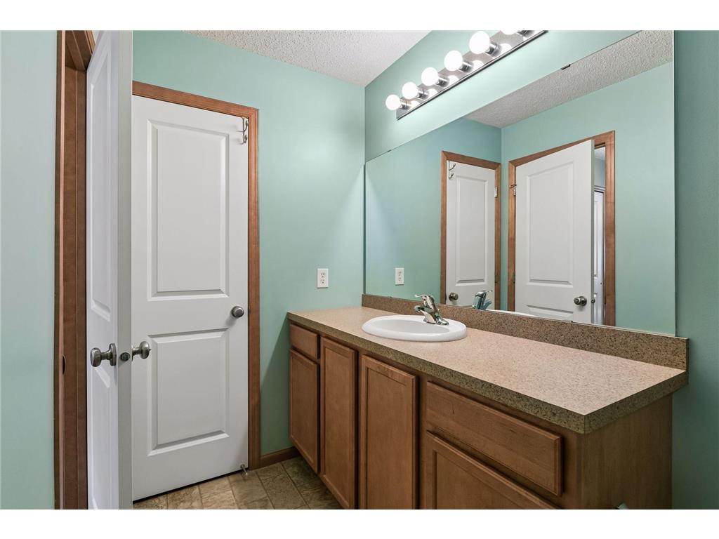 6420 Lakota Trail Lino Lakes MN 55014 7079422 image8