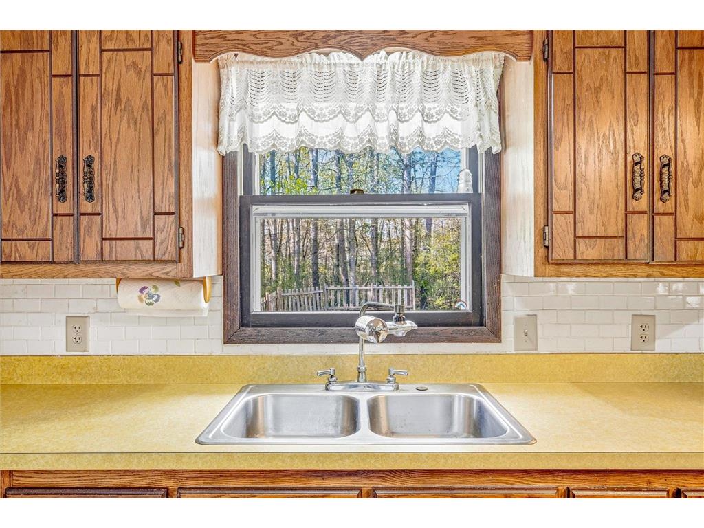 6422 Donnybrook Drive North Branch MN 55056 7057400 image24