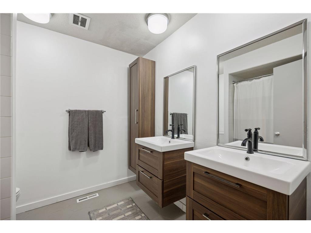 6423 Colony Way #1A Edina MN 55435 7013924 image19