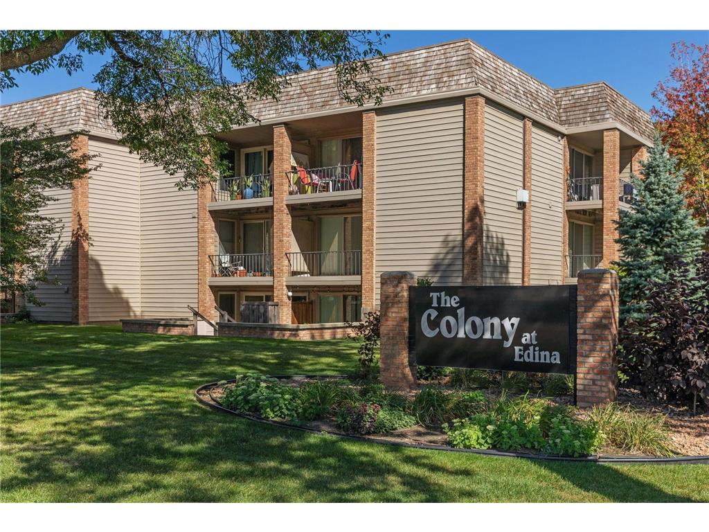 6423 Colony Way #1A Edina MN 55435 7013924 image28