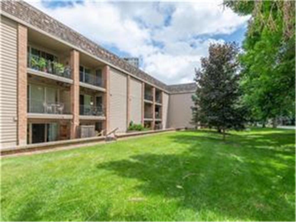6423 Colony Way #1J Edina MN 55435 7042964 image20