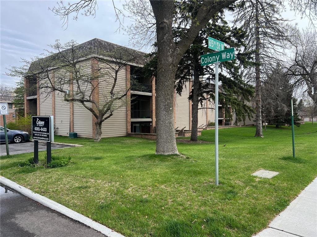 6423 Colony Way #1J Edina MN 55435 7042964 image21