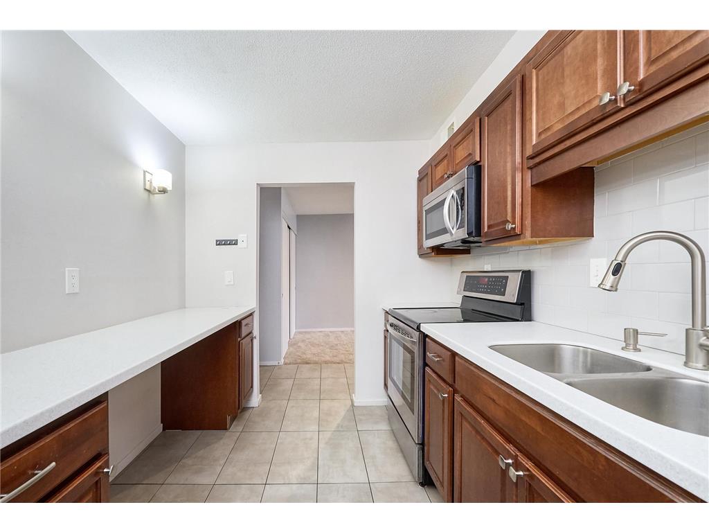 6423 Colony Way #2G Edina MN 55435 6821314 image7