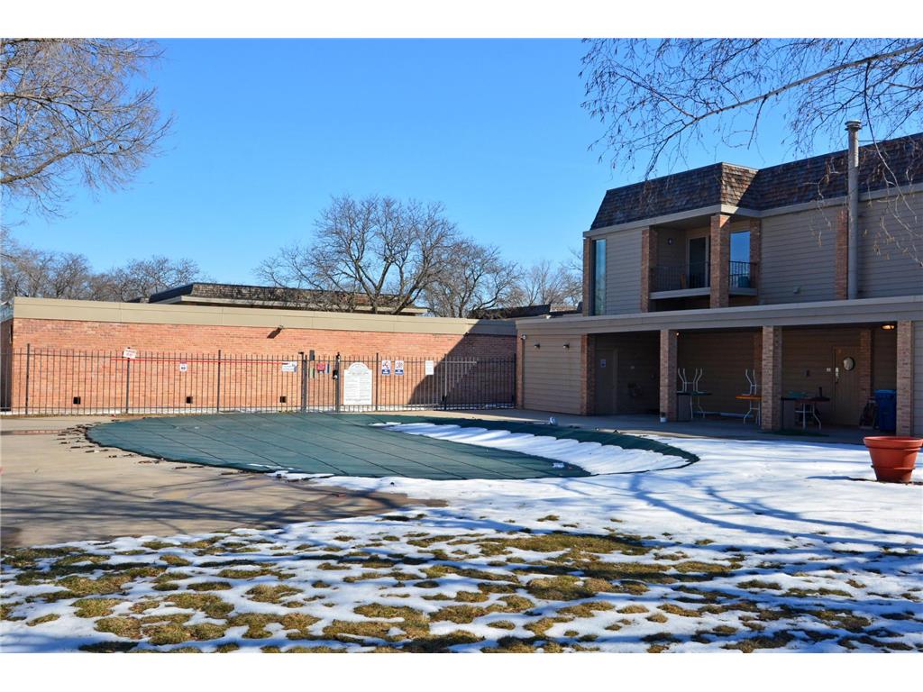 6423 Colony Way 3E, Edina, MN, 55435 MLS 6516925 Edina Realty