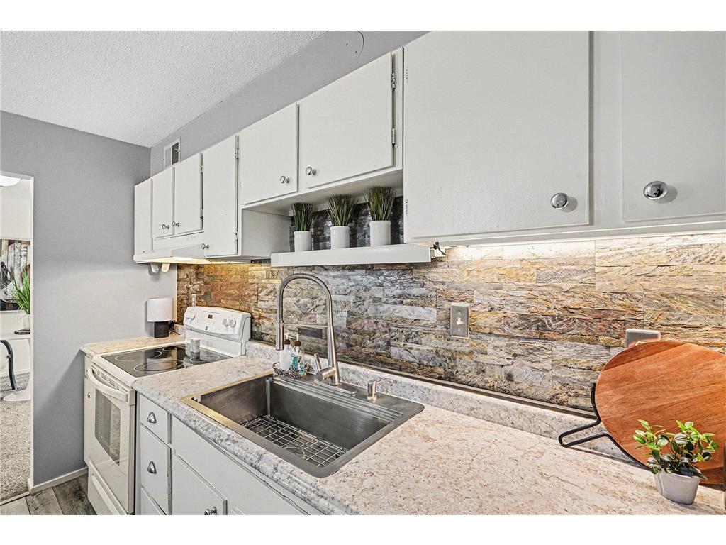 6423 Colony Way #3L Edina MN 55435 7001792 image8