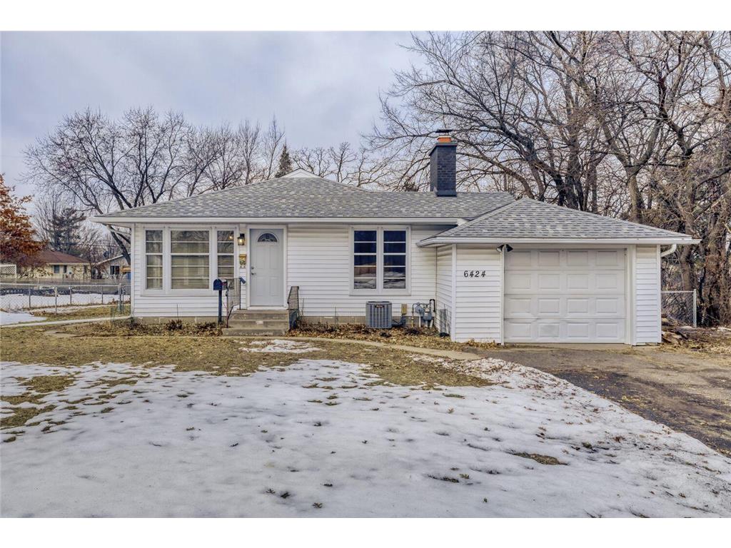 6424 Baker Avenue NE Fridley MN 55432 7020527 image1