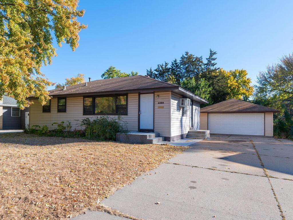 6424 Marlin Drive Brooklyn Center MN 55429 6619593 image1