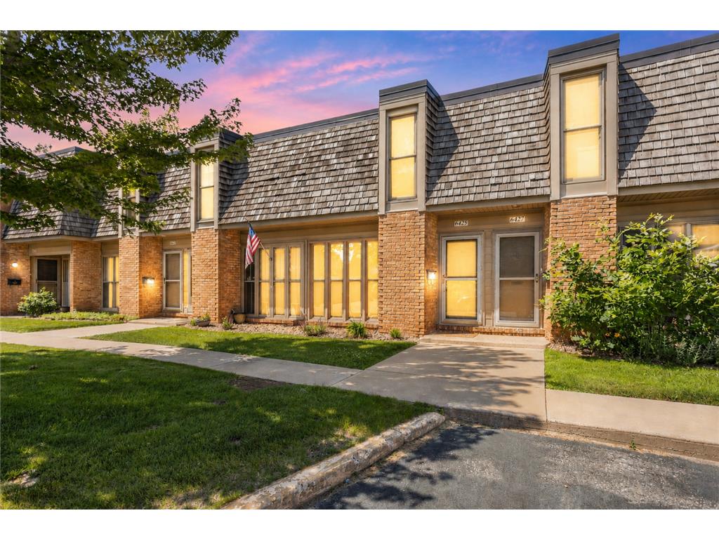 6425 Barrie Road Edina MN 55435 7024945 image1