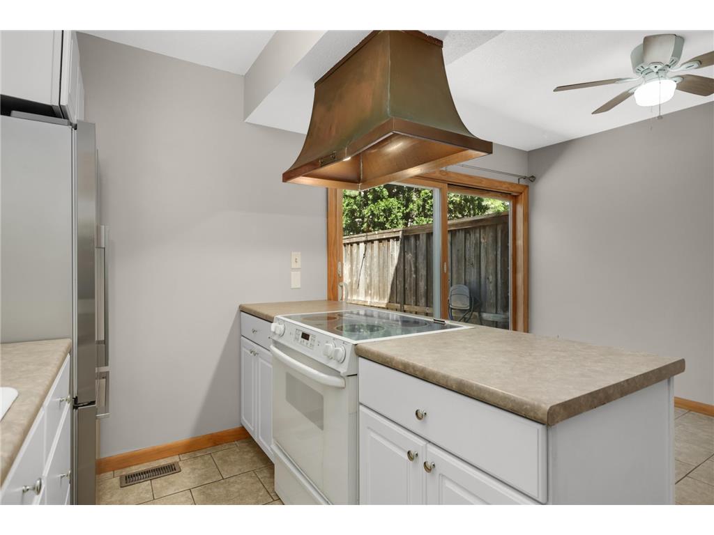 6425 Barrie Road Edina MN 55435 7024945 image13