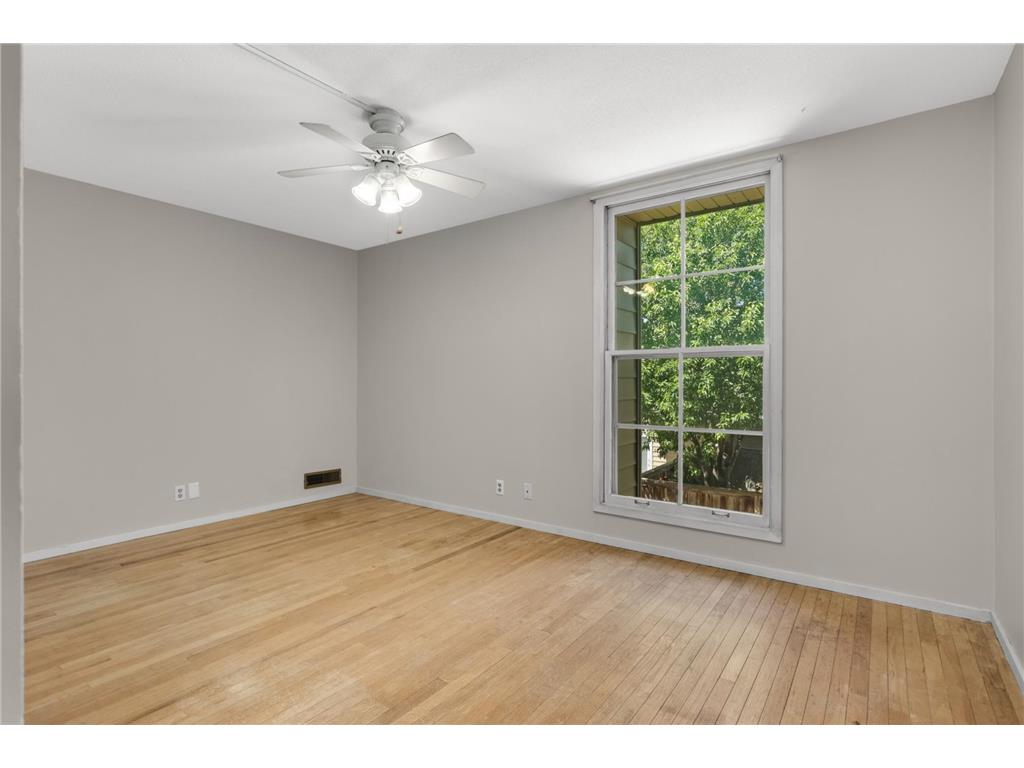 6425 Barrie Road Edina MN 55435 7024945 image16