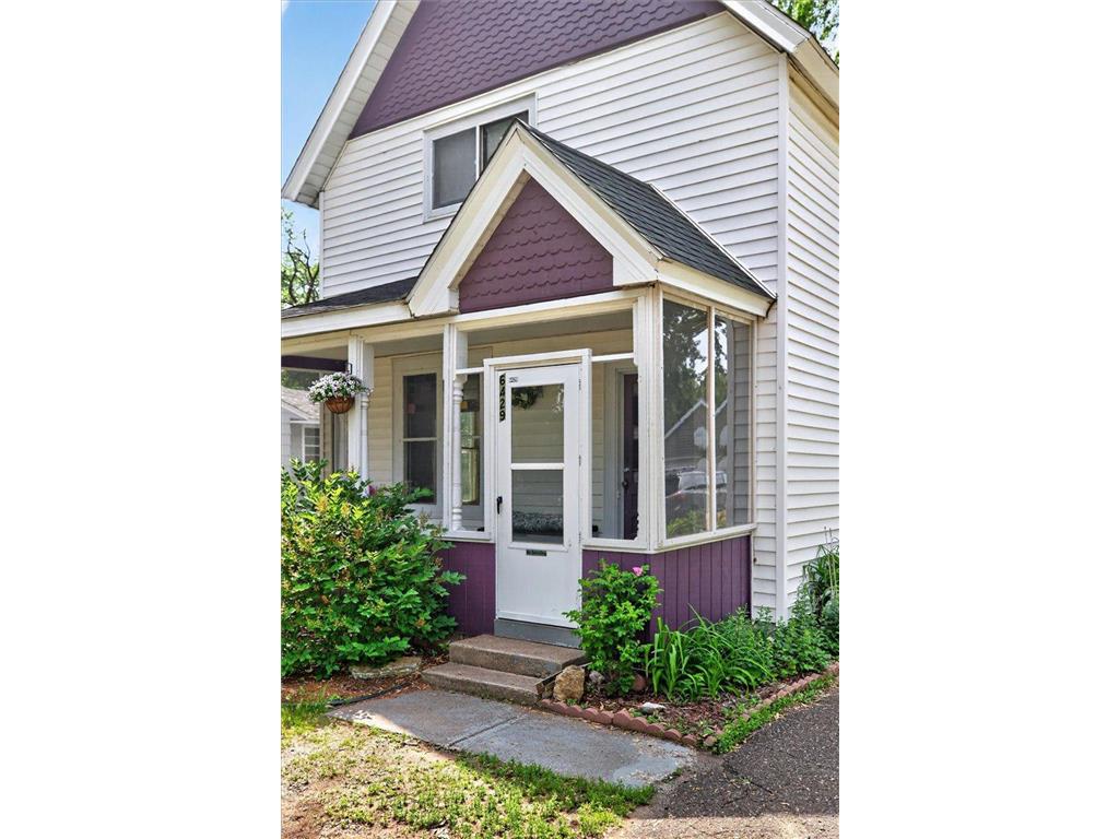 6429 Maple Street North Branch MN 55056 7084018 image2