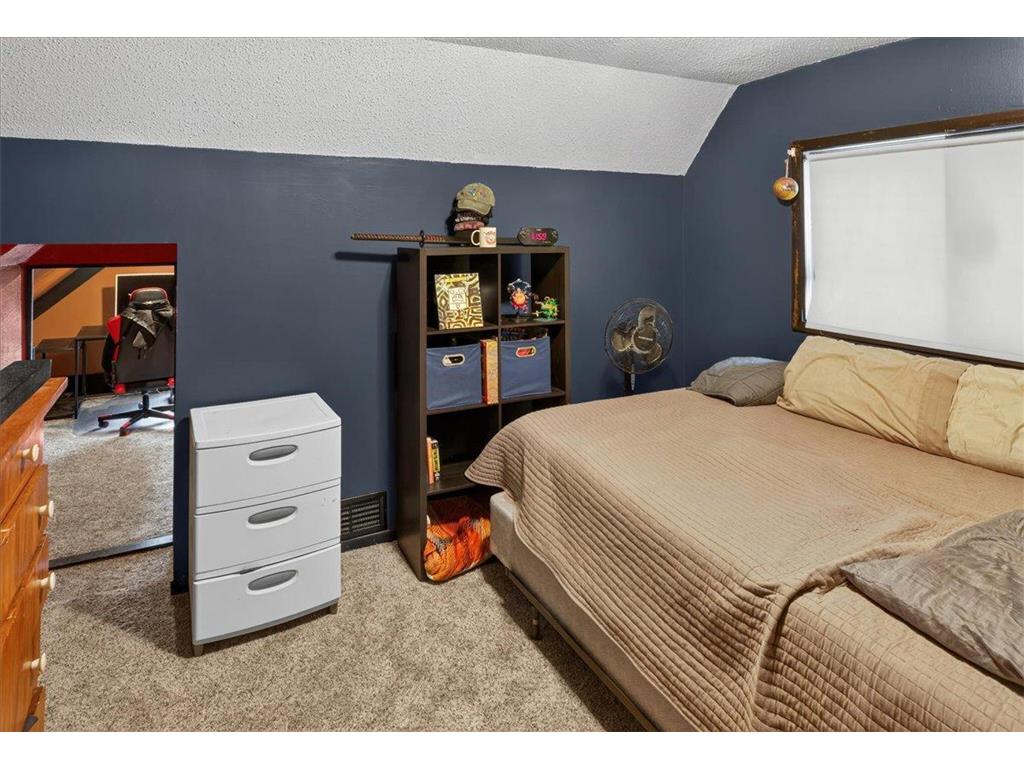 6429 Maple Street North Branch MN 55056 7084018 image20