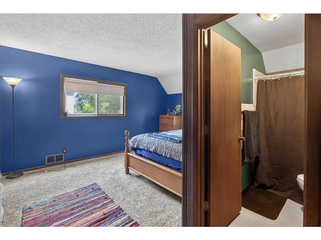 6429 Maple Street North Branch MN 55056 7084018 image28