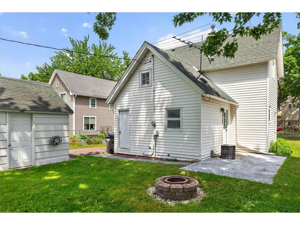 6429 Maple Street North Branch MN 55056 7084018 image4