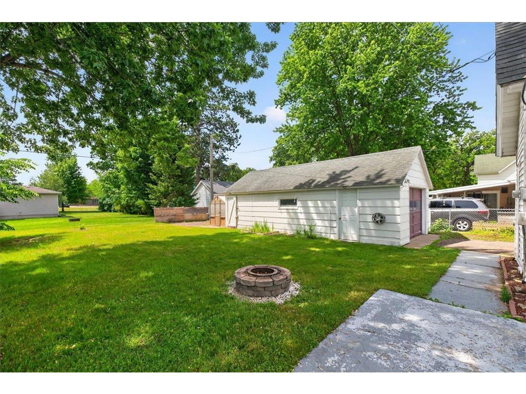 6429 Maple Street North Branch MN 55056 7084018 image9