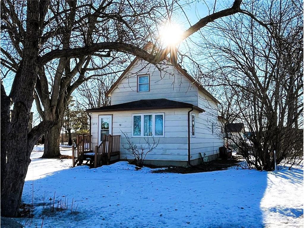 643 1st Avenue E Cambridge MN 55008 7009927 image1