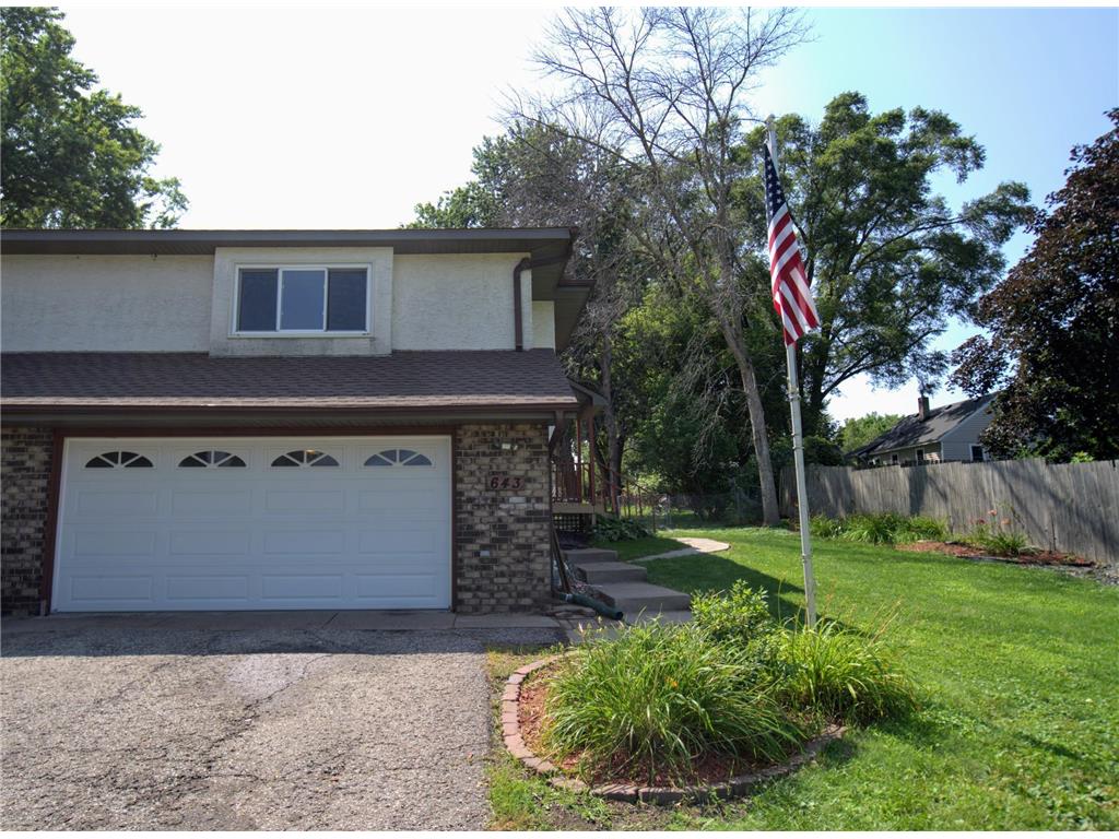 643 Farrell Street N Maplewood MN 55119 6574935 image1