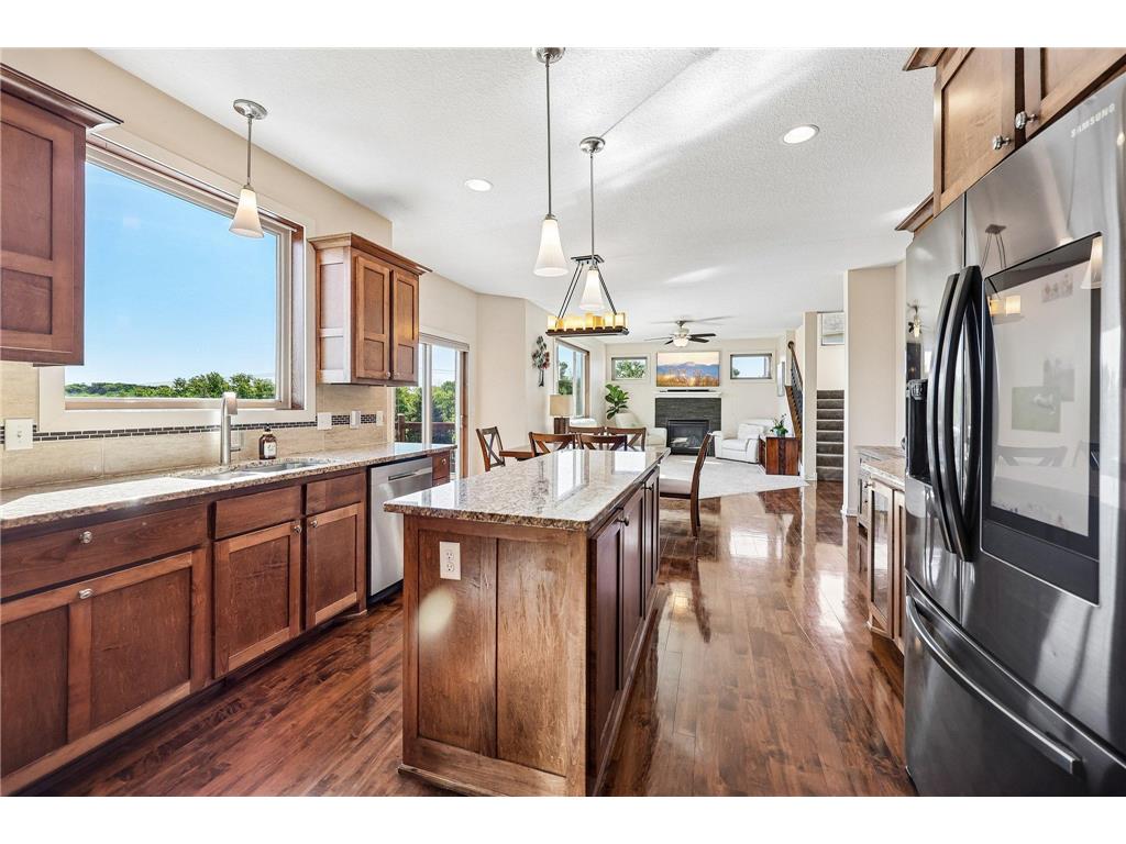 643 Parkside Court Eagan MN 55123 7058541 image13