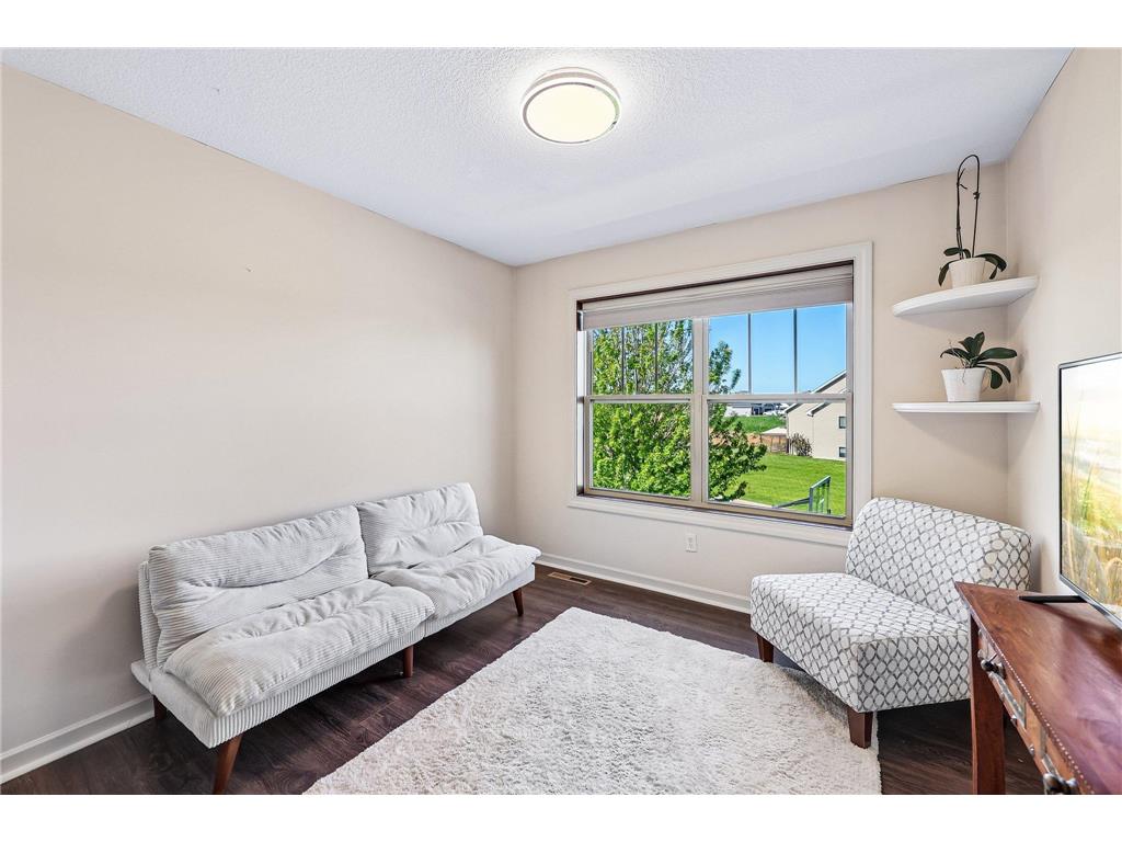 643 Parkside Court Eagan MN 55123 7058541 image26