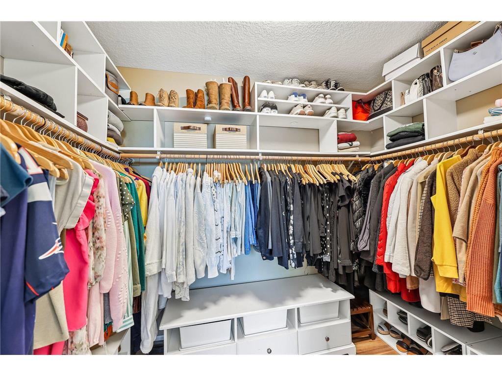 643 Parkside Court Eagan MN 55123 7058541 image35