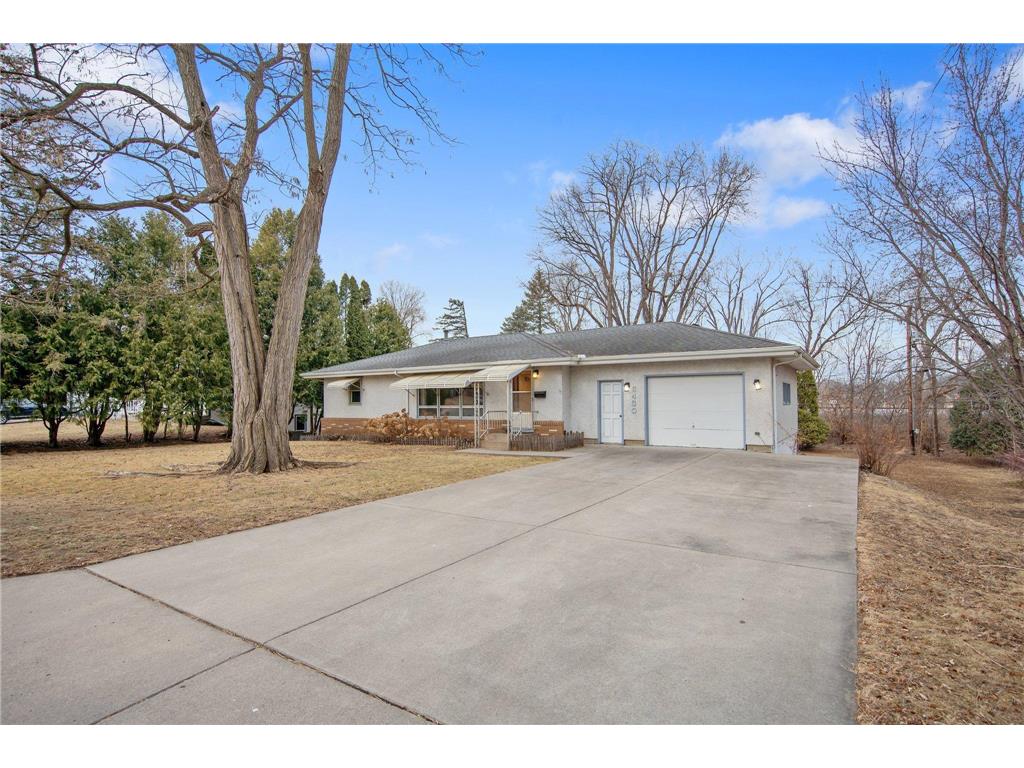 6430 Hampshire Place N Golden Valley MN 55427 6676285 image1