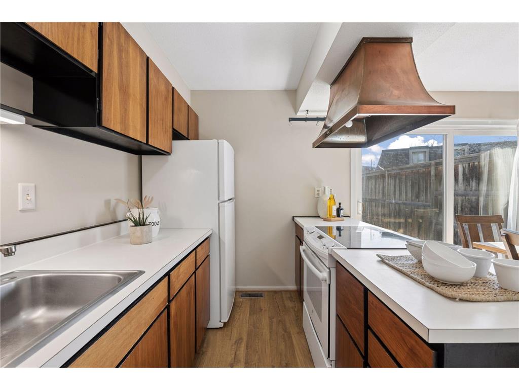 6433 Barrie Road Edina MN 55435 7082993 image13