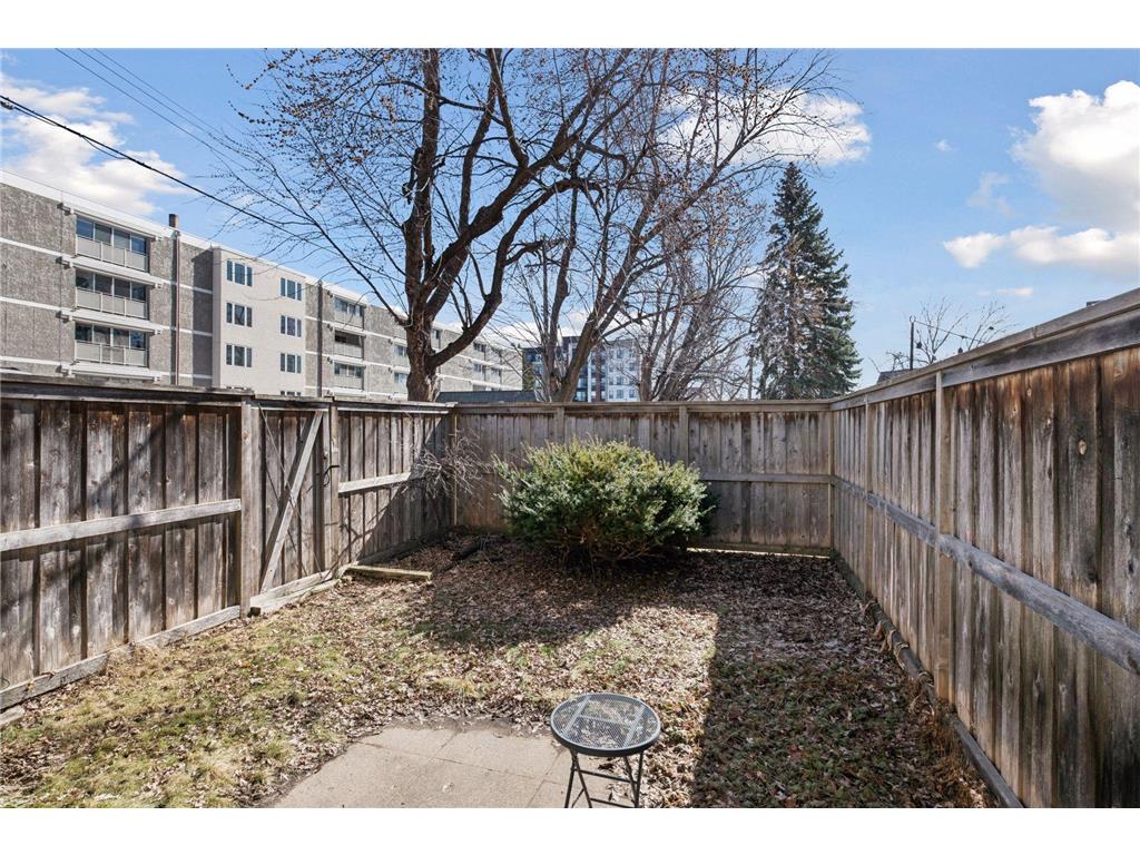 6433 Barrie Road Edina MN 55435 7082993 image25