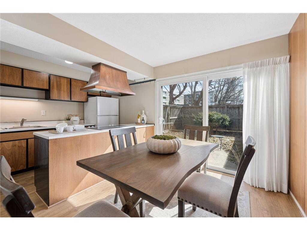 6433 Barrie Road Edina MN 55435 7082993 image9