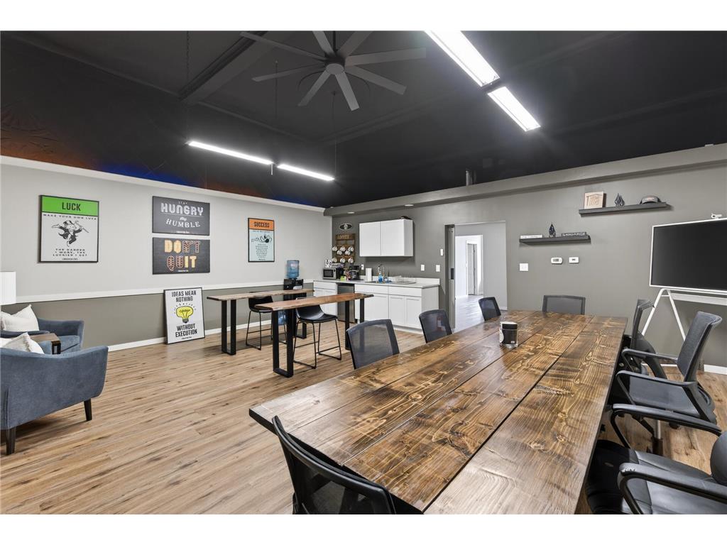6434 Main Street North Branch MN 55056 7104048 image11