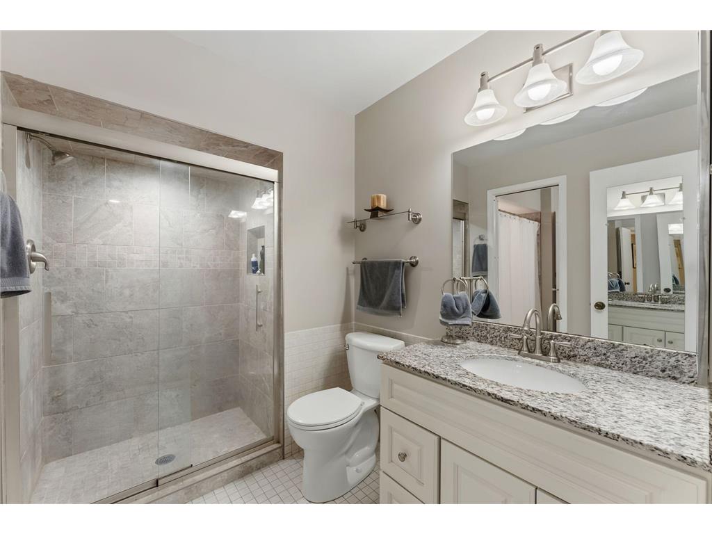 6435 Vernon Avenue S Edina MN 55436 7102242 image16