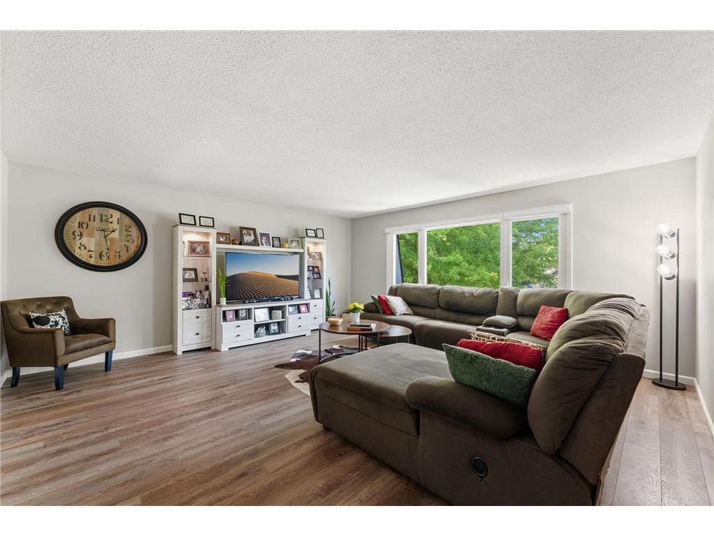 6435 Vernon Avenue S Edina MN 55436 7102242 image2