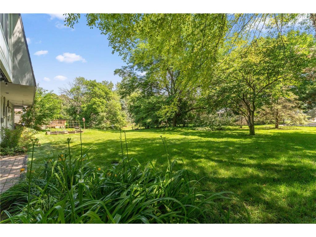 6435 Vernon Avenue S Edina MN 55436 7102242 image28