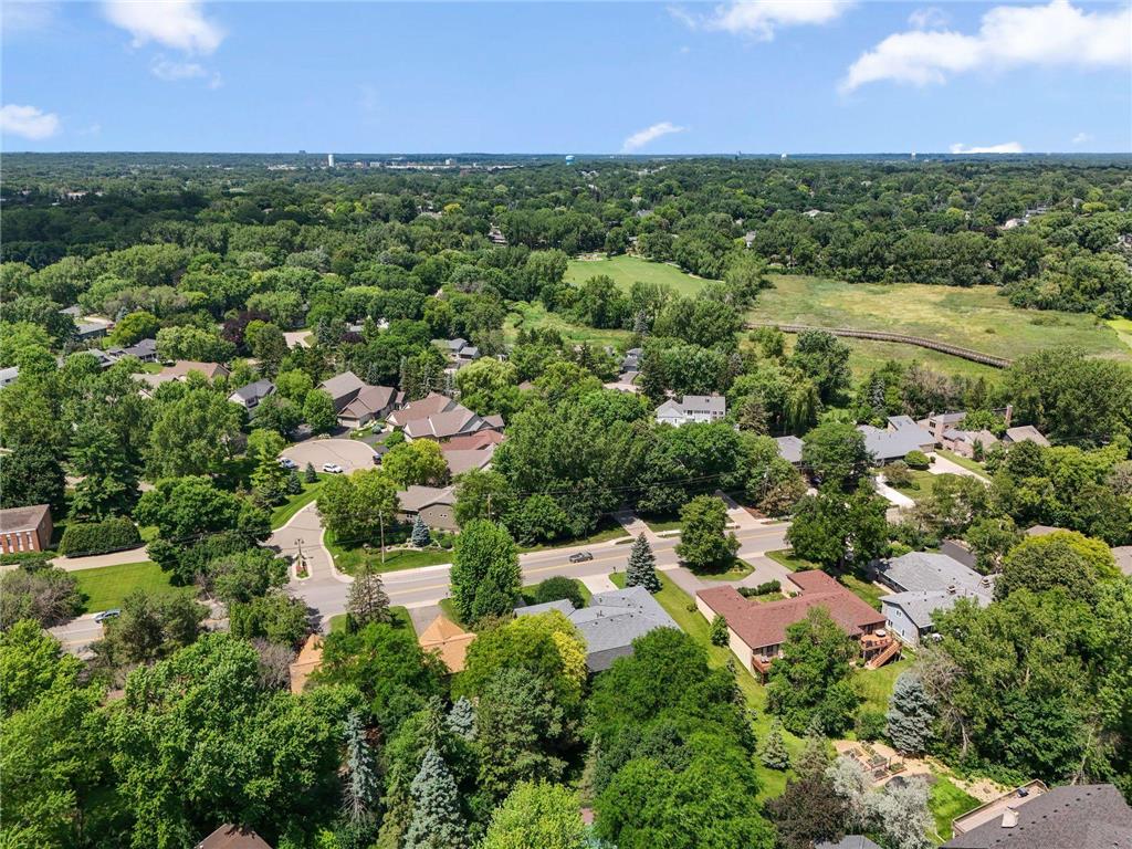 6435 Vernon Avenue S Edina MN 55436 7102242 image33