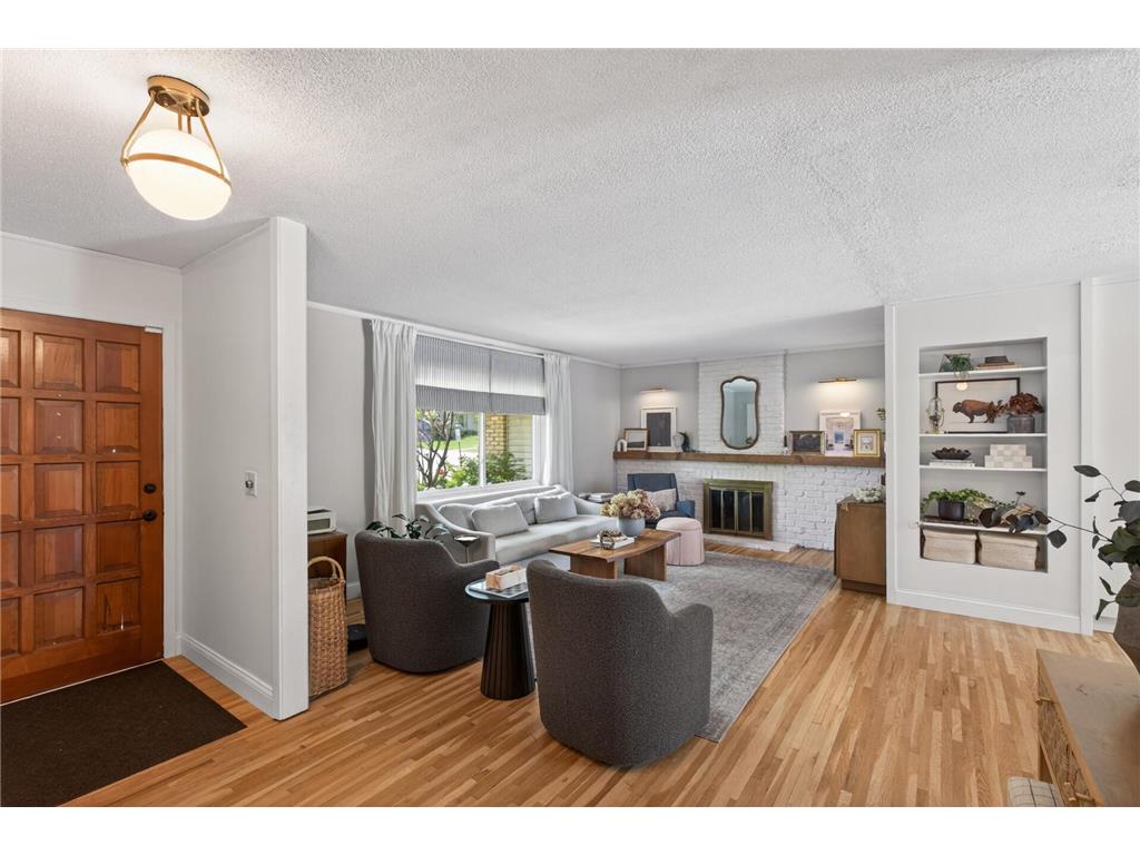 6437 134th Street W Apple Valley MN 55124 7072742 image3