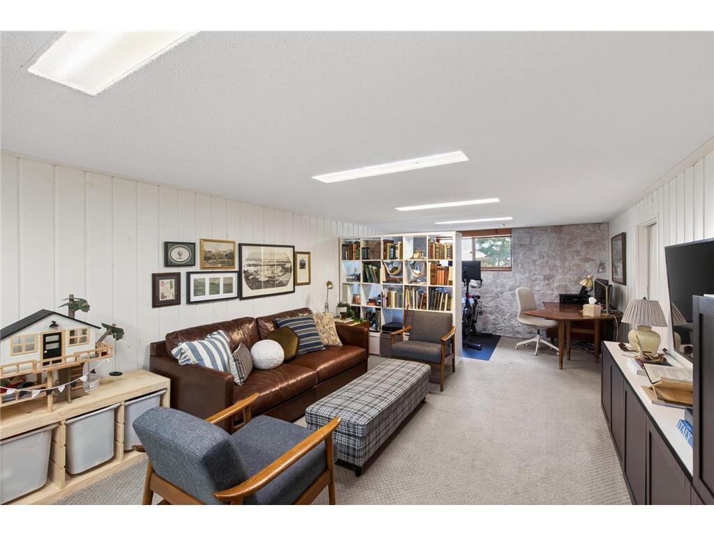 6437 134th Street W Apple Valley MN 55124 7072742 image31