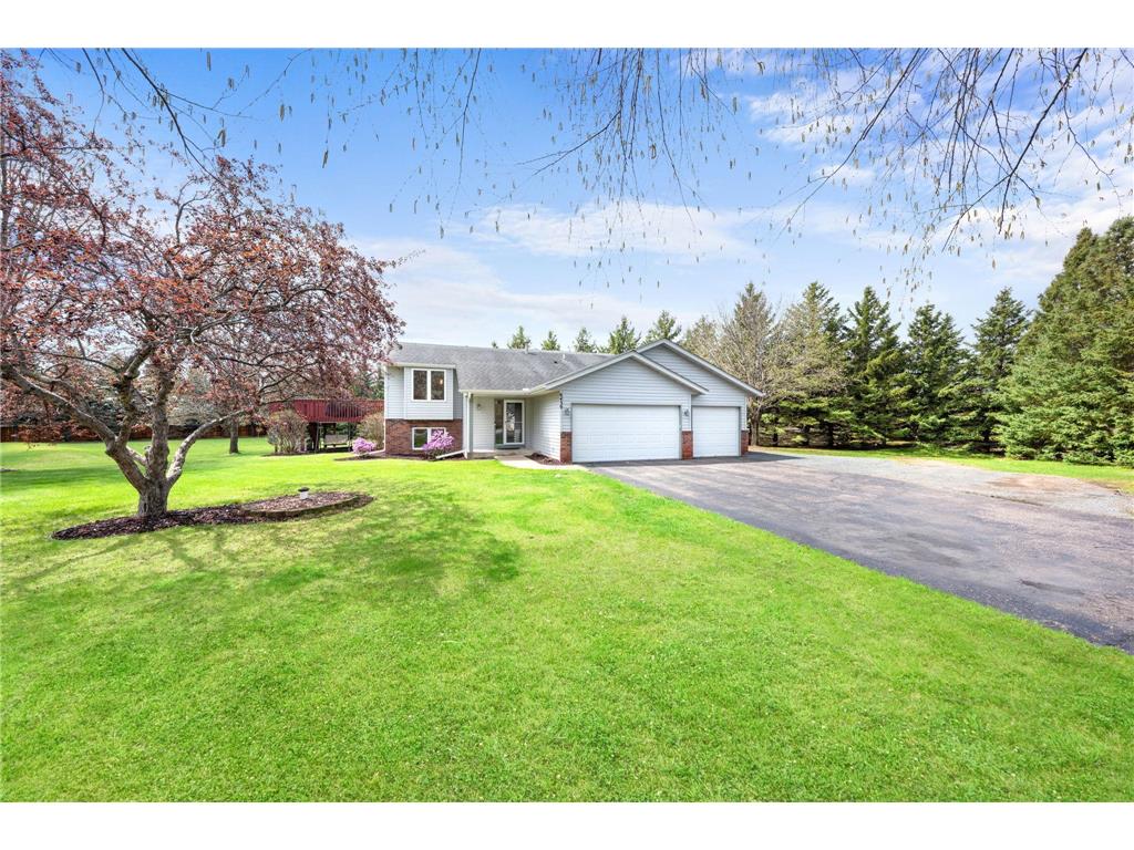 6439 401st Street North Branch MN 55056 6529380 image1