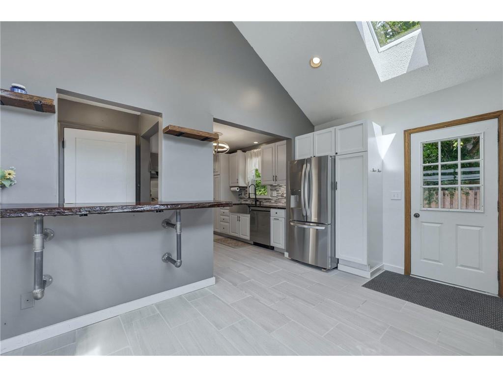 6439 Olympia Street Golden Valley MN 55427 7105513 image10